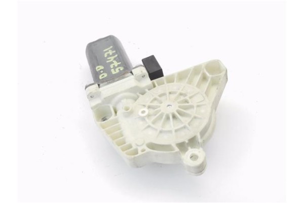 Recambio de motor elevalunas delantero derecho para mercedes-benz clase a (bm 169) 2.0 a 180 cdi (169.007) referencia OEM IAM A1