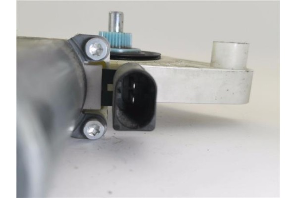 Recambio de motor elevalunas delantero derecho para mercedes-benz clase a (bm 169) 2.0 a 180 cdi (169.007) referencia OEM IAM A1