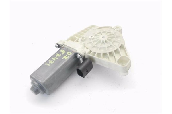 Recambio de motor elevalunas delantero izquierdo para mercedes-benz clase a (bm 169) 2.0 a 180 cdi (169.007) referencia OEM IAM 