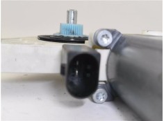 Recambio de motor elevalunas delantero izquierdo para mercedes-benz clase a (bm 169) 2.0 a 180 cdi (169.007) referencia OEM IAM 