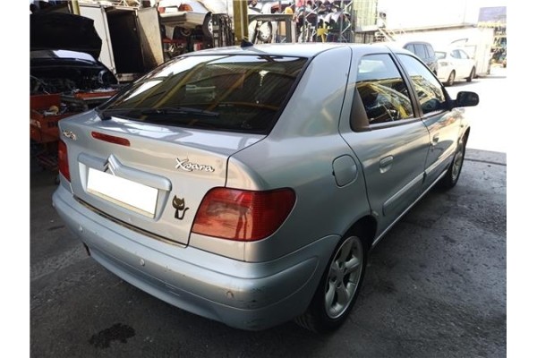 citroen xsara berlina del año 2003