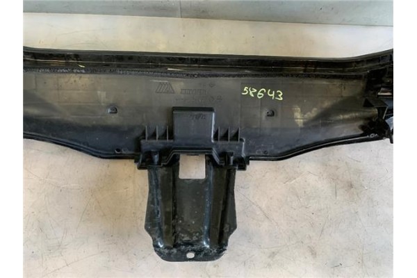 Recambio de frente delantero para renault espace iv (jk0) 2.0 dci (jk03) referencia OEM IAM 8200600083B  