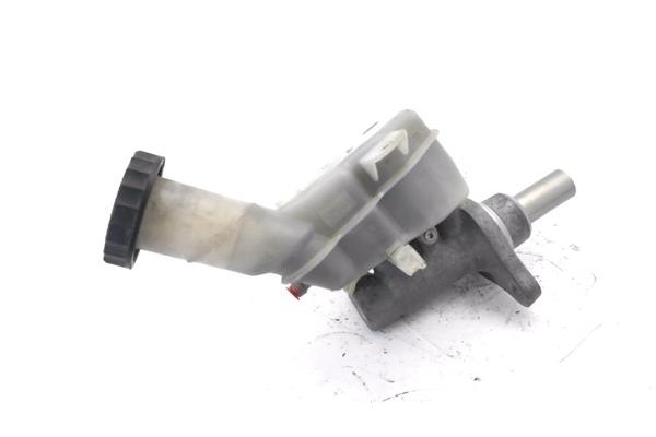 Recambio de bomba freno para mitsubishi outlander (cw0) 2.0 di-d intense referencia OEM IAM 03350890021  