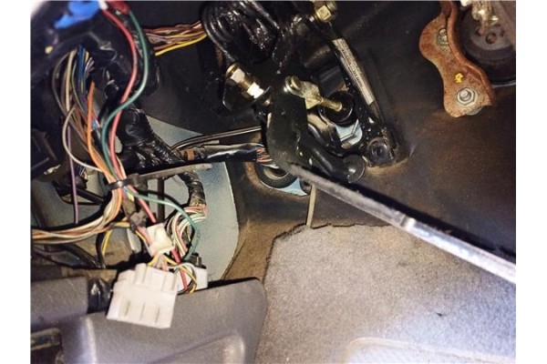 Recambio de pedal embrague para nissan terrano ii (r20) 2.4 i 12v 4wd referencia OEM IAM   