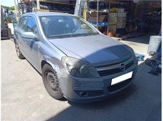 opel astra h berlina del año 2004
