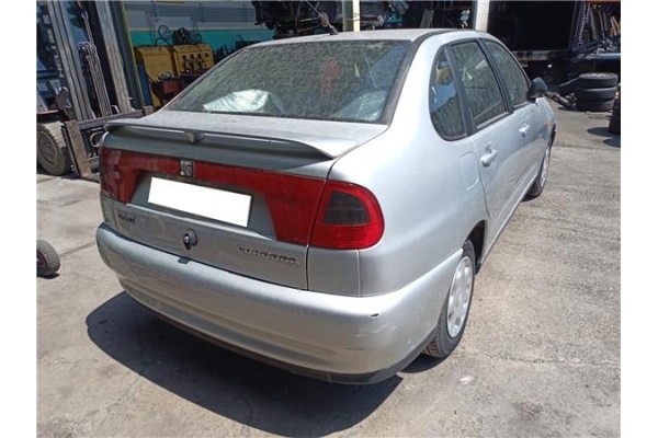 seat cordoba berlina (6k2) del año 1999