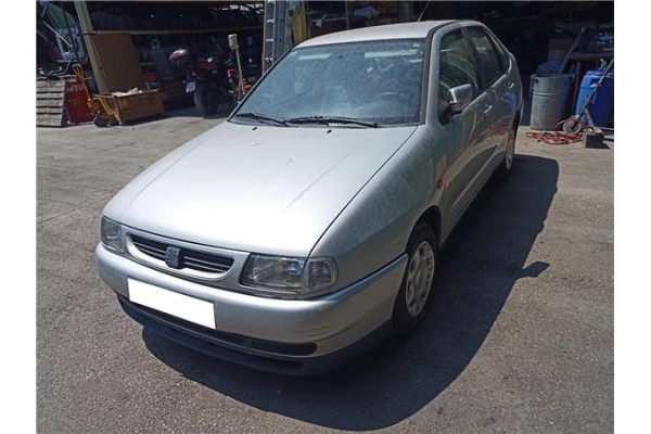 seat cordoba berlina (6k2) del año 1999