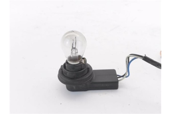 Recambio de portalámparas para opel vivaro 2.0 cdti referencia OEM IAM 93854431 4416771 