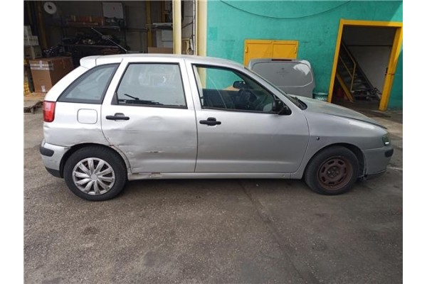 seat ibiza (6k1) del año 2000