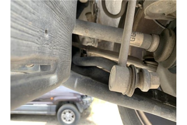 Recambio de barra estabilizadora delantero para toyota yaris (ksp9/scp9/nlp9) 1.4 active referencia OEM IAM 488110D100  