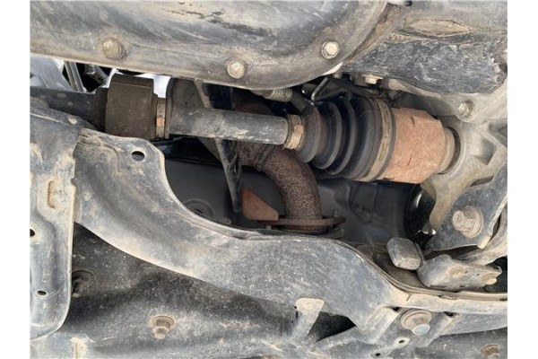 Recambio de palier delantero derecho para toyota yaris (ksp9/scp9/nlp9) 1.4 active referencia OEM IAM 434100D380  