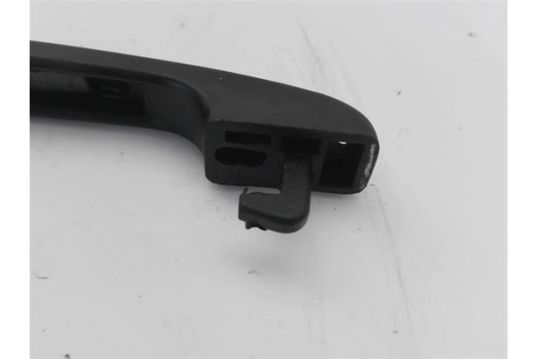Recambio de maneta exterior delantero izquierda para volkswagen polo coupé (86c, 80) 1.3 referencia OEM IAM   
