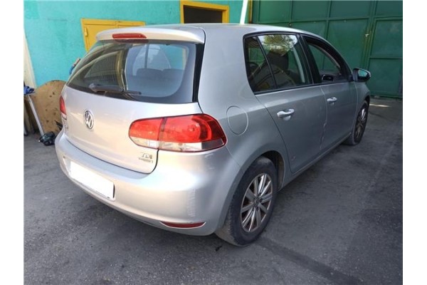 volkswagen golf vi (5k1) del año 2011