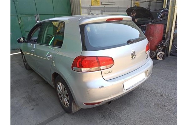 volkswagen golf vi (5k1) del año 2011