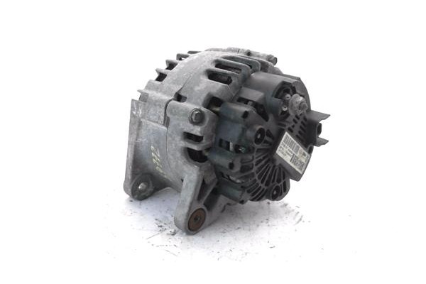 Recambio de alternador para renault megane iii sport tourer 1.5 business referencia OEM IAM 231000027R  