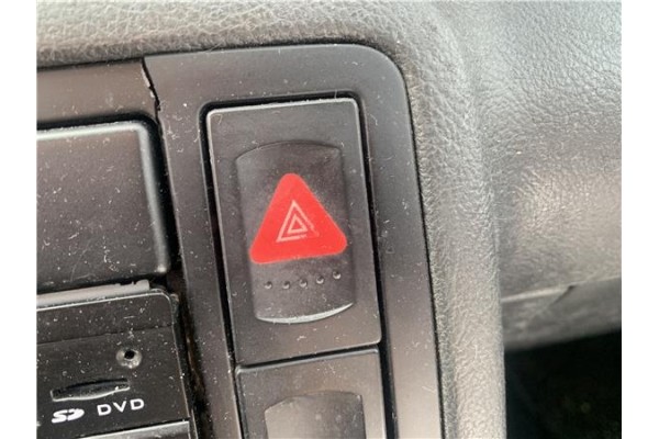 Recambio de interruptor luces emergencia para seat alhambra (7v9) 1.9 reference referencia OEM IAM 7M395323501C  