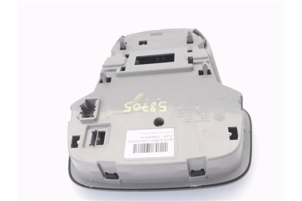 Recambio de luz delantero central techo para alfa romeo giulia (952) 2.2 super referencia OEM IAM 01561305430 F08934001B 