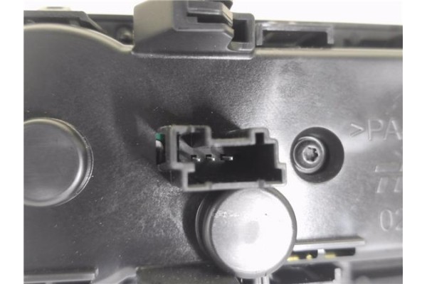 Recambio de mandos climatizador para alfa romeo giulia (952) 2.2 super referencia OEM IAM 01561390660  