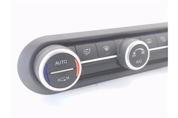 Recambio de mandos climatizador para alfa romeo giulia (952) 2.2 super referencia OEM IAM 01561390660  