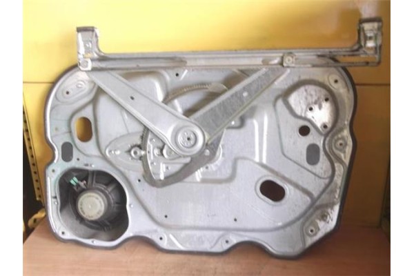 Recambio de elevalunas electrico delantero izquierdo para ford focus (db3) 1.6 referencia OEM IAM 1738645  