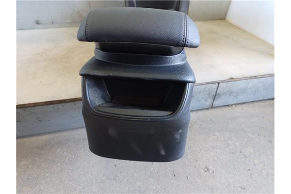 Recambio de consola para alfa romeo giulia (952) 2.2 super referencia OEM IAM 156114586  