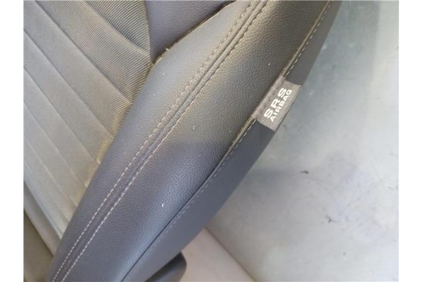 Recambio de juego asientos para alfa romeo giulia (952) 2.2 super referencia OEM IAM 6002070033 6002070034 