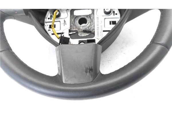Recambio de volante para opel astra h gtc 1.4 referencia OEM IAM 13231660 108816068714 