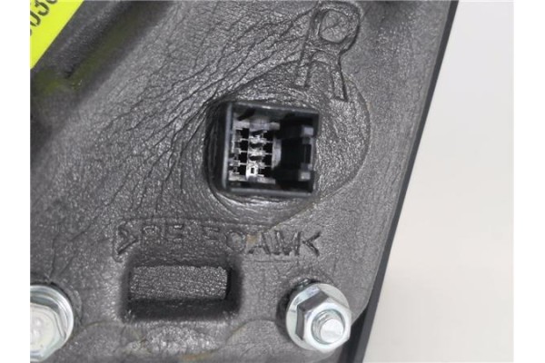 Recambio de retrovisor electrico derecho para hyundai tucson (jm) 2.0 referencia OEM IAM E4012268  