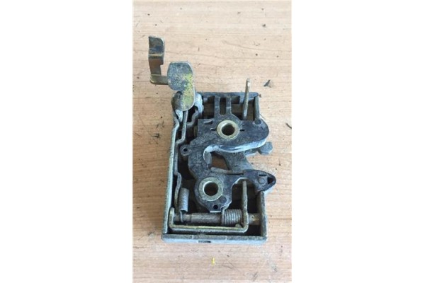 Recambio de cierre electromagnetico delantero derecho para seat toledo (1l) 1.6 i referencia OEM IAM 1L0837016  