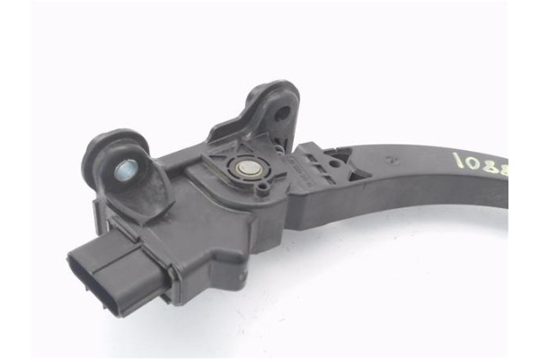 Recambio de pedal acelerador para mitsubishi outlander (cw0) 2.0 di-d intense referencia OEM IAM MN101544  