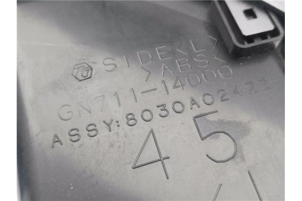 Recambio de rejilla entrada de aire para mitsubishi outlander (cw0) 2.0 di-d intense referencia OEM IAM 8030A024ZZ  