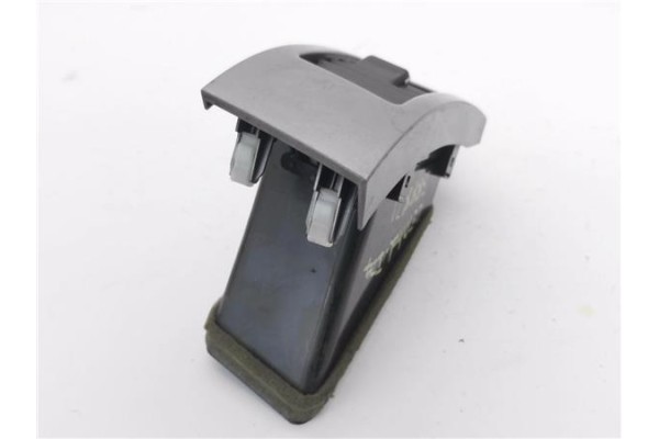 Recambio de rejilla entrada de aire para mitsubishi outlander (cw0) 2.0 di-d intense referencia OEM IAM 8030A013ZZ  