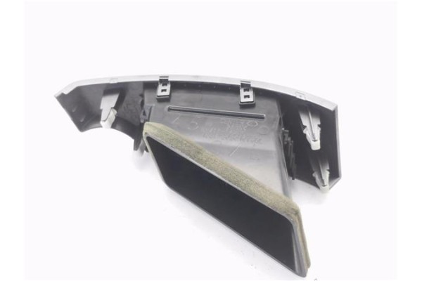 Recambio de rejilla entrada de aire para mitsubishi outlander (cw0) 2.0 di-d intense referencia OEM IAM 8030A013ZZ  