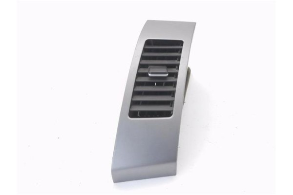 Recambio de rejilla entrada de aire para mitsubishi outlander (cw0) 2.0 di-d intense referencia OEM IAM 8030A014ZZ  