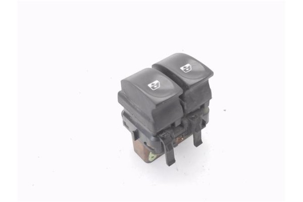 Recambio de mando elevalunas delantero izquierdo para renault clio iii 1.6 16v referencia OEM IAM 8200214939  