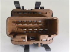 Recambio de mando elevalunas delantero izquierdo para renault clio iii 1.6 16v referencia OEM IAM 8200214939  