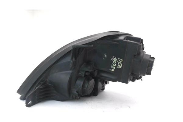 Recambio de faro delantero dcho para ssangyong rexton 2.7 270 xdi limited referencia OEM IAM 8310208B10  