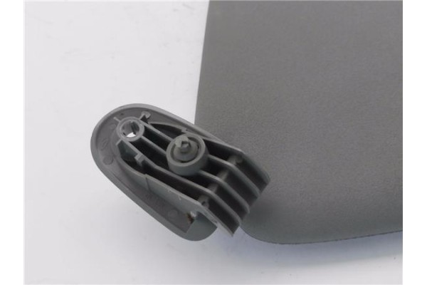 Recambio de parasol derecho para opel vivaro 2.0 cdti referencia OEM IAM 91166486  