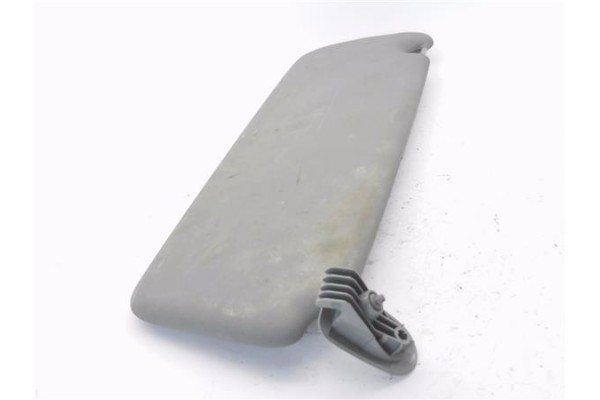 Recambio de parasol izquierdo para opel vivaro 2.0 cdti referencia OEM IAM 93454382  