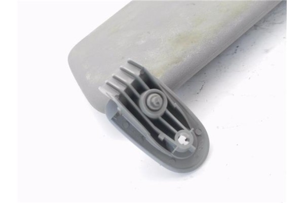 Recambio de parasol izquierdo para opel vivaro 2.0 cdti referencia OEM IAM 93454382  