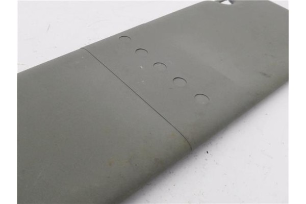 Recambio de parasol izquierdo para opel vivaro 2.0 cdti referencia OEM IAM 93454382  