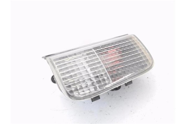 Recambio de piloto antiniebla trasero izquierdo para opel vivaro 2.0 cdti referencia OEM IAM 93198631  
