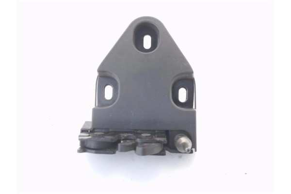Recambio de cerradura puerta trasero derecha para opel vivaro 2.0 cdti referencia OEM IAM 91166044  