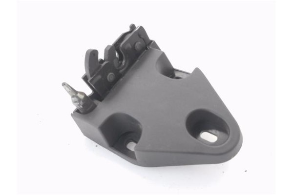 Recambio de cerradura puerta trasero derecha para opel vivaro 2.0 cdti referencia OEM IAM 91166044  