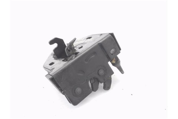 Recambio de cerradura puerta trasero izquierda para opel vivaro 2.0 cdti referencia OEM IAM 93851809  