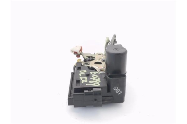 Recambio de cierre electromagnetico delantero izquierdo para ssangyong rexton 2.7 270 xdi limited referencia OEM IAM 7121008021 