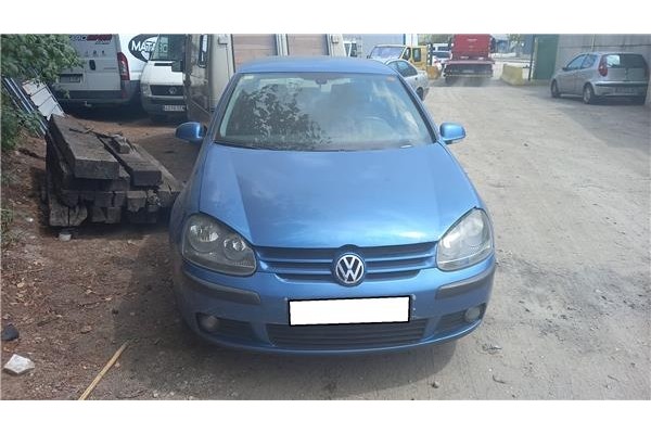 volkswagen golf v berlina (1k1)(2003) del año 