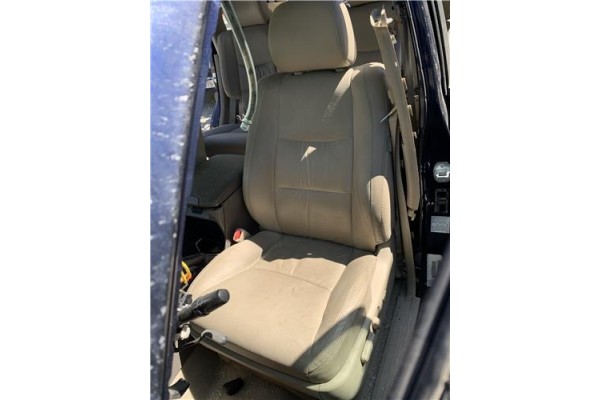 Recambio de asiento delantero izquierdo para toyota land cruiser (j12) 3.0 d-4d (kdj120) referencia OEM IAM 710746A080A0  