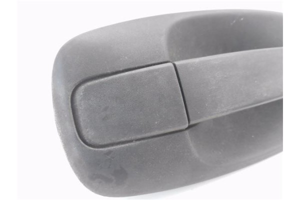 Recambio de maneta exterior delantero derecha para opel vivaro 2.0 cdti referencia OEM IAM 4414503  