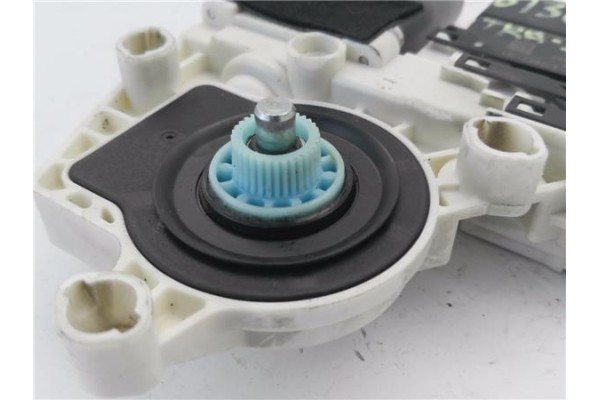 Recambio de motor elevalunas trasero izquierdo para seat altea xl (5p5) 1.6 tdi referencia OEM IAM 3C0959703D  